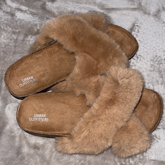Faux Fur Slippers - Picture 3 of 5